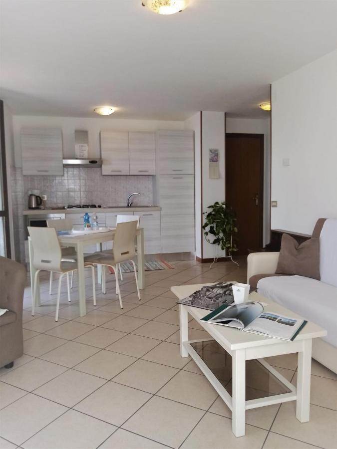 Apartmán Stella Del Garda 2 Con Terrazza Tignale Exteriér fotografie
